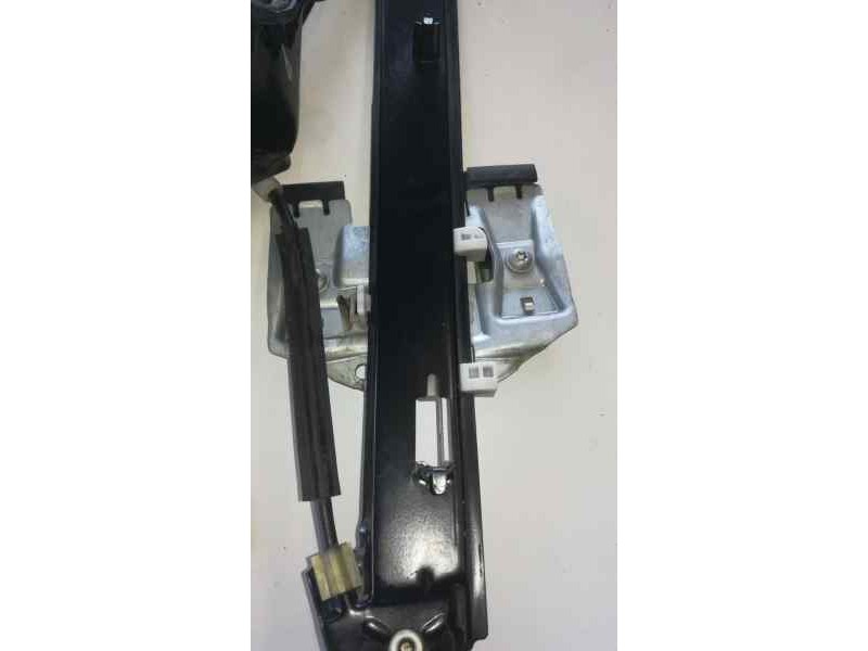 Recambio de elevalunas trasero derecho para seat leon (1p1) referencia OEM IAM 1K0959704N 44649 