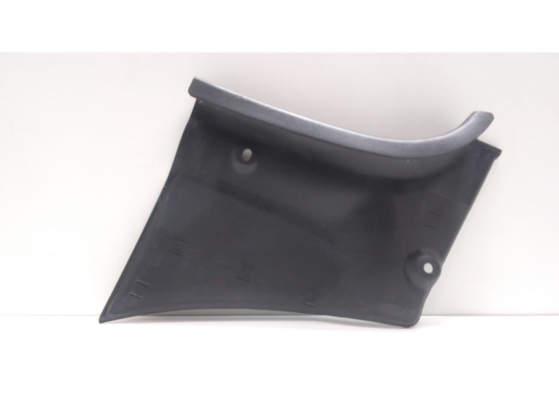 Recambio de molduras delanteras para suzuki grand vitara 5 puertas sq (ft) 2.0 td referencia OEM IAM 7612165D10 49707 