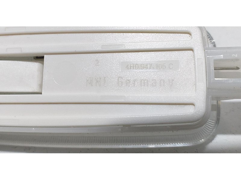 Recambio de luz interior para audi a7 sportback (4ga) 3.0 tdi quattro referencia OEM IAM 4H0947105C 61166 