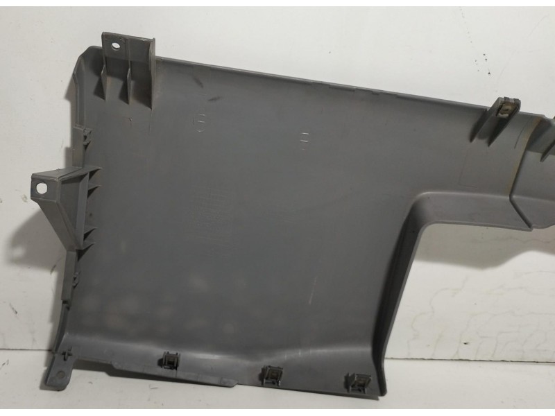 Recambio de molduras delanteras para volkswagen t5 bus 2.5 tdi referencia OEM IAM 7H1858903 78599 