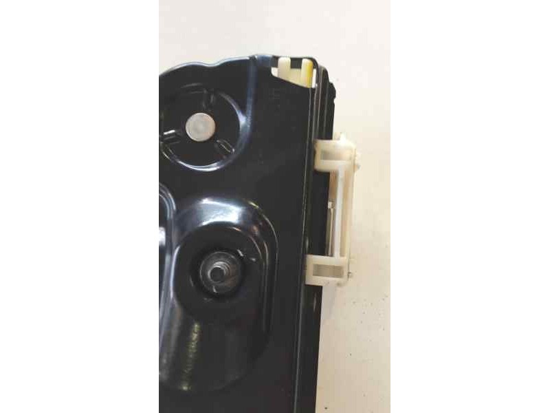 Recambio de elevalunas delantero izquierdo para bmw serie 3 berlina (e90) referencia OEM IAM 0130822226 44646 