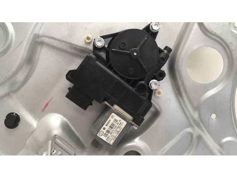 Recambio de elevalunas trasero izquierdo para hyundai i30cw 1.6 crdi cat referencia OEM IAM 814102L000 44440 