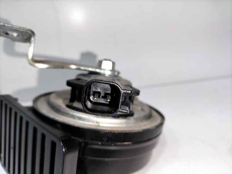 Recambio de claxon para opel corsa e selective pro referencia OEM IAM A046522 84819 