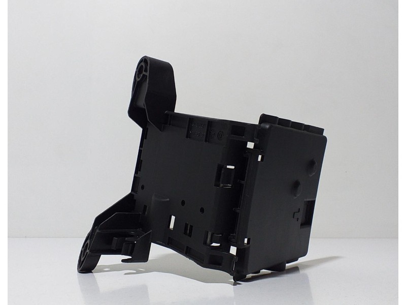 Recambio de caja reles / fusibles para audi a7 sportback (4ga) 3.0 tdi quattro referencia OEM IAM 4G0937517 61202 