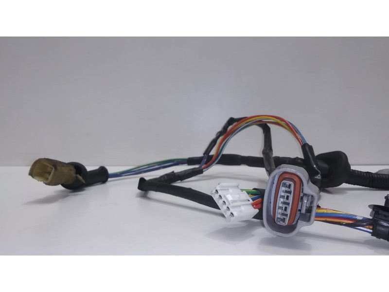 Recambio de puerta trasera izquierda para suzuki grand vitara 5 puertas sq (ft) 2.0 td referencia OEM IAM 3675165D10 49730 