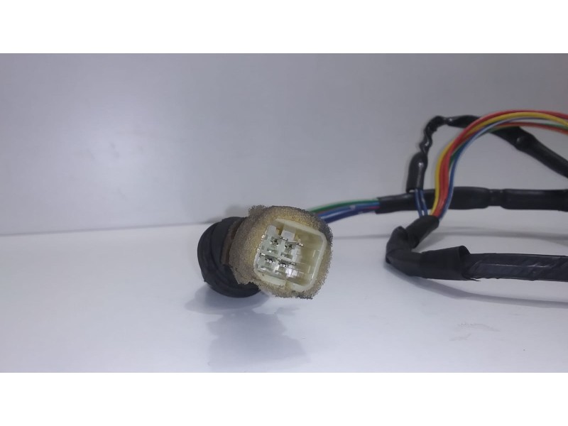 Recambio de puerta trasera izquierda para suzuki grand vitara 5 puertas sq (ft) 2.0 td referencia OEM IAM 3675165D10 49730 