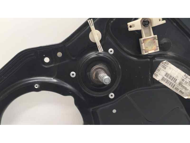 Recambio de elevalunas trasero derecho para seat leon (1m1) referencia OEM IAM 1M0839730 44428  Recambio de elevalunas trasero derecho para seat leon (1m1) referencia OEM IAM 1M0839730 44428