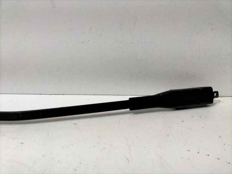 Recambio de brazo limpia delantero izquierdo para opel corsa e selective pro referencia OEM IAM 13284136 84823 