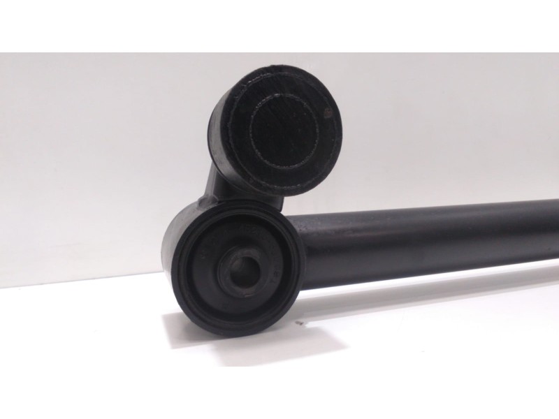 Recambio de brazo suspension inferior trasero izquierdo para suzuki grand vitara 5 puertas sq (ft) 2.0 td referencia OEM IAM 462