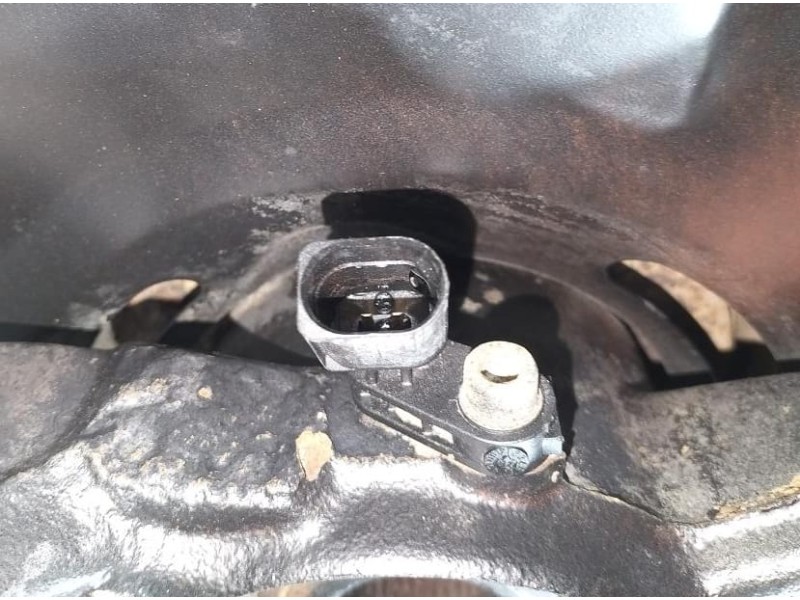 Recambio de mangueta delantera derecha para volkswagen t5 bus 2.5 tdi referencia OEM IAM 7H0258G 78506 