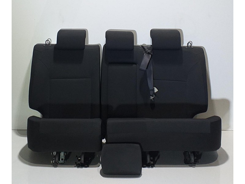 Recambio de juego asientos completo para renault koleos dynamique referencia OEM IAM M9R836 70285 