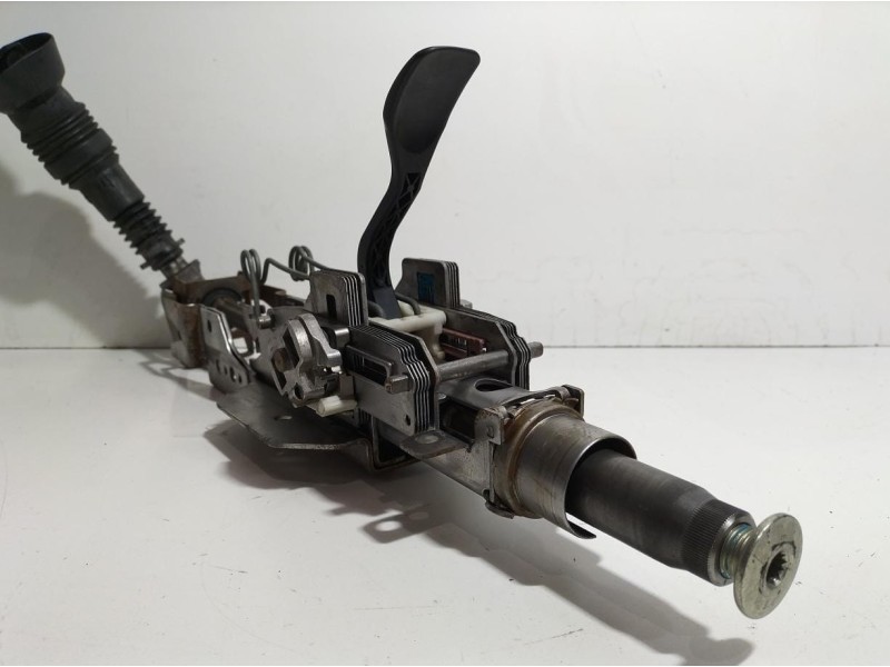 Recambio de columna direccion para volkswagen t5 bus 2.5 tdi referencia OEM IAM 7H1419501E 78511 