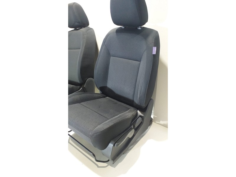 Recambio de juego asientos completo para renault koleos dynamique referencia OEM IAM M9R836 70285 