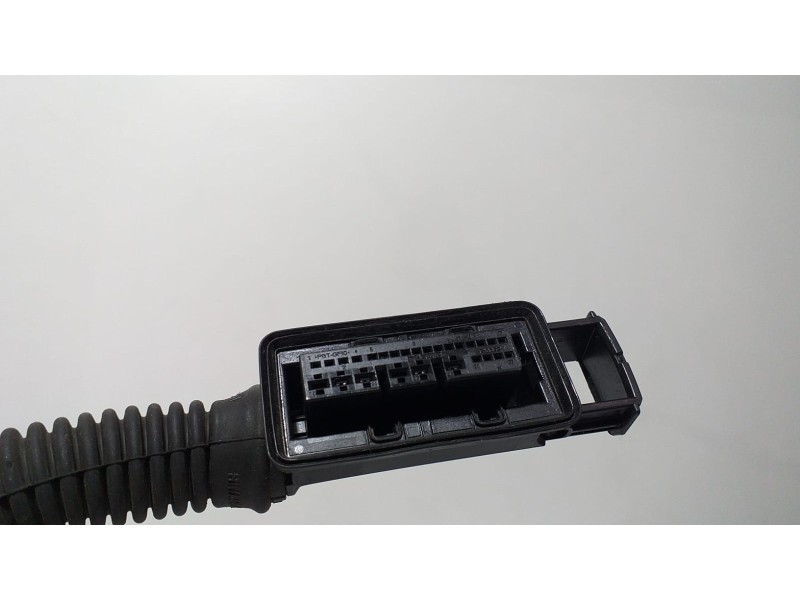 Recambio de puerta trasera izquierda para audi a7 sportback (4ga) 3.0 tdi quattro referencia OEM IAM 4G8971687BH 61225 