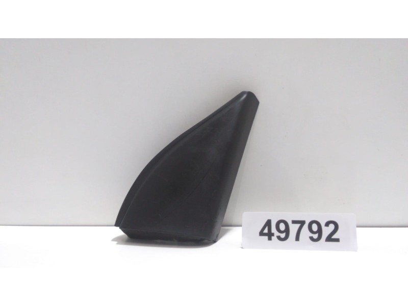 Recambio de molduras delanteras para suzuki grand vitara 5 puertas sq (ft) 2.0 td referencia OEM IAM 8475165D00 49792 