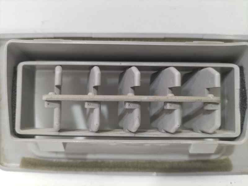 Recambio de rejilla aireadora para mitsubishi montero (v60/v70) 3.2 di-d gls kaiteki (5-ptas.) referencia OEM IAM 4M41 84839 