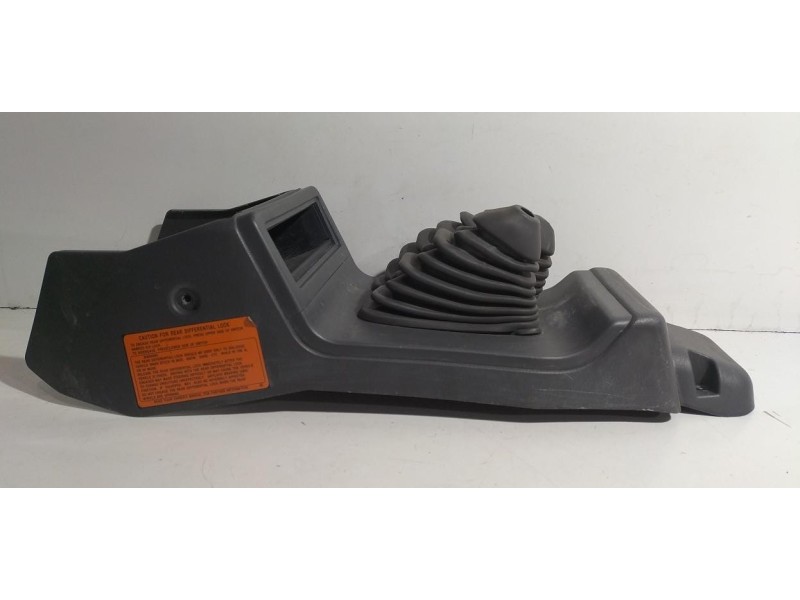 Recambio de guarnecidos palanca cambio para mitsubishi l 200 (k6/7) 2500 td glx (4-ptas.) referencia OEM IAM MR117618 78688 