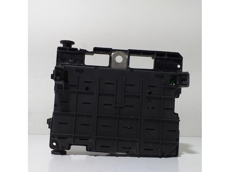 Recambio de caja reles / fusibles para peugeot 206 berlina x-line referencia OEM IAM 9650664180 70313 R