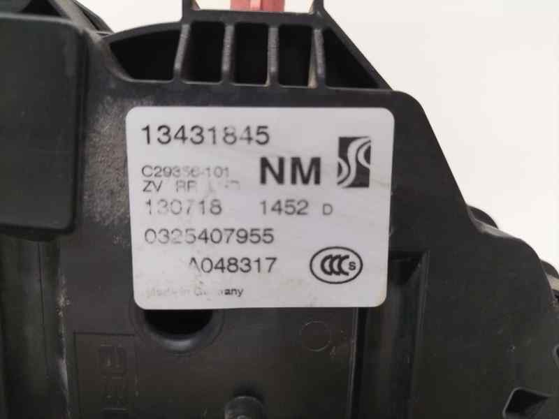 Recambio de cerradura puerta trasera derecha para opel corsa e selective pro referencia OEM IAM 13431845 84851 
