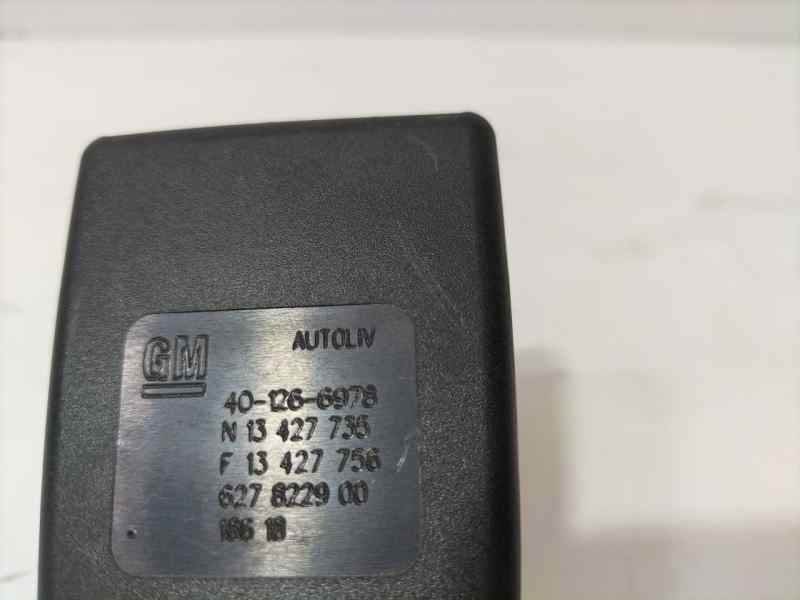 Recambio de cinturon seguridad trasero derecho para opel corsa e selective pro referencia OEM IAM 13427735 84853 