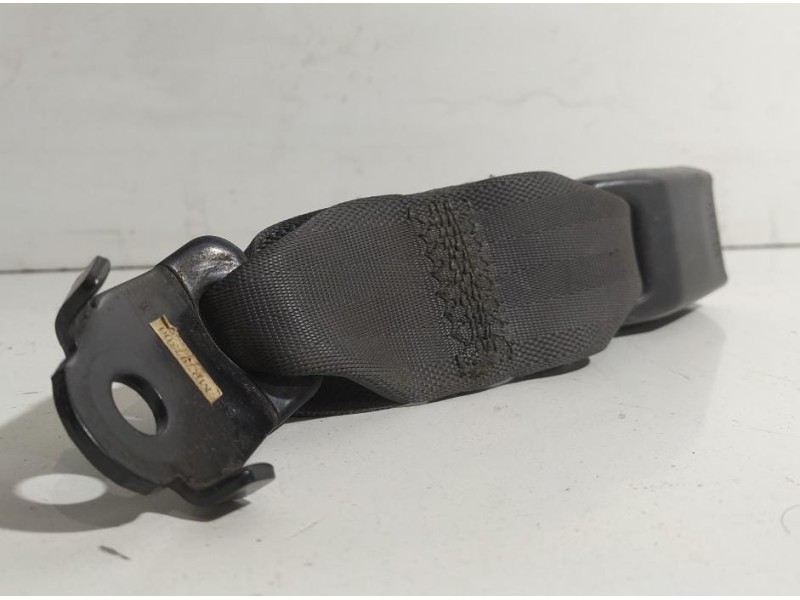 Recambio de cinturon seguridad trasero derecho para mitsubishi l 200 (k6/7) 2500 td glx (4-ptas.) referencia OEM IAM MR797500 78