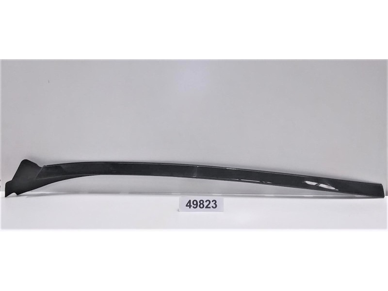 Recambio de molduras delanteras para mercedes-benz clase e (w212) familiar 200 cdi blueefficiency (212.205) referencia OEM IAM A