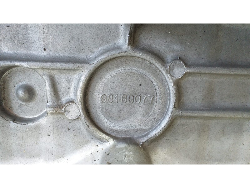 Recambio de tapa balancines para iveco daily caja abierta / volquete 2.5 turbodiesel referencia OEM IAM 98469077 24226  Recambio de tapa balancines para iveco daily caja abierta / volquete 2.5 turbodiesel referencia OEM IAM 98469077 24226