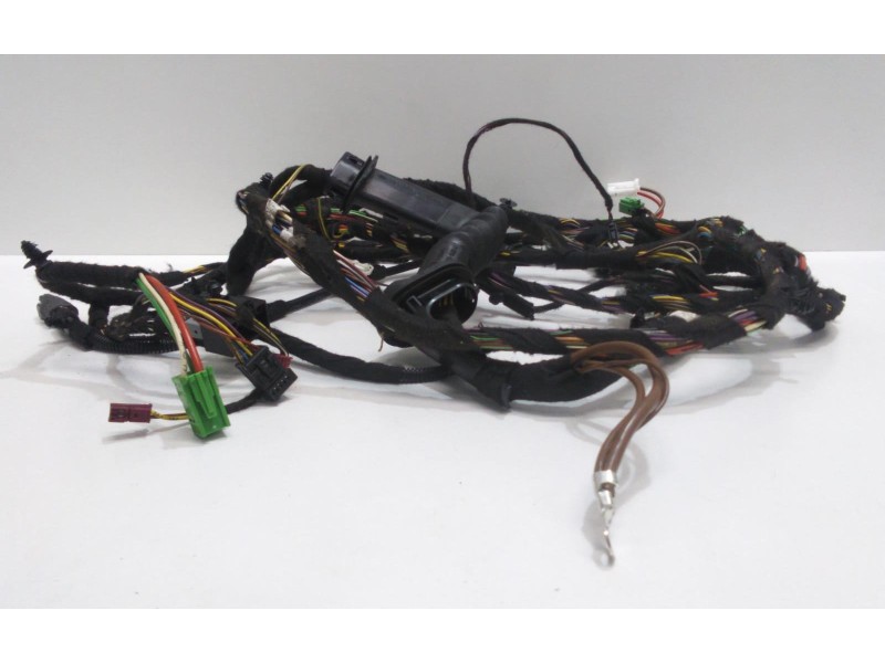 Recambio de porton trasero para mercedes-benz clase e (w212) familiar 200 cdi blueefficiency (212.205) referencia OEM IAM A00099