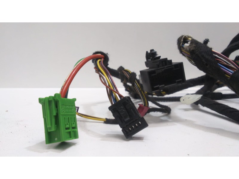 Recambio de porton trasero para mercedes-benz clase e (w212) familiar 200 cdi blueefficiency (212.205) referencia OEM IAM A00099