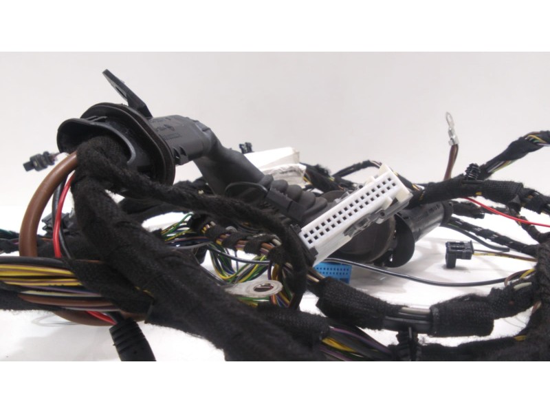 Recambio de porton trasero para mercedes-benz clase e (w212) familiar 200 cdi blueefficiency (212.205) referencia OEM IAM A00099