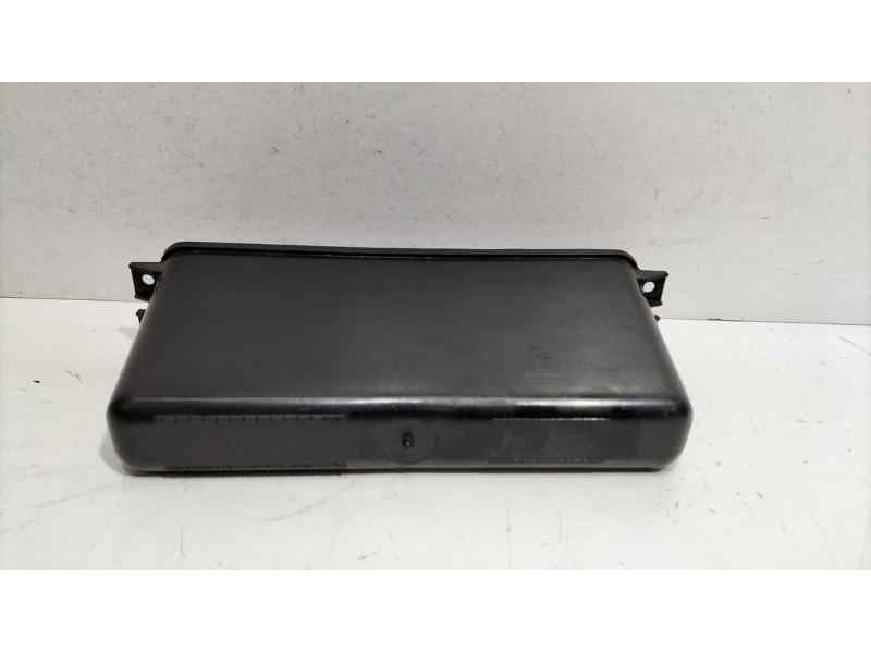 Recambio de guantera para hyundai h1 travel referencia OEM IAM 8474229050 83205 R