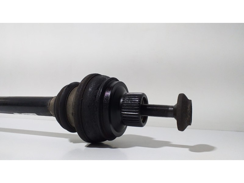 Recambio de transmision trasera derecha para audi a7 sportback (4ga) 3.0 tdi quattro referencia OEM IAM 8R0501203C 61294 