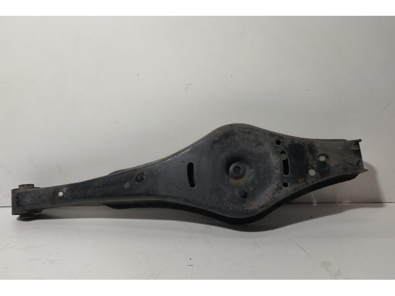 Recambio de brazo suspension inferior trasero izquierdo para seat leon (1p1) fr referencia OEM IAM 1K0505371 78640 R