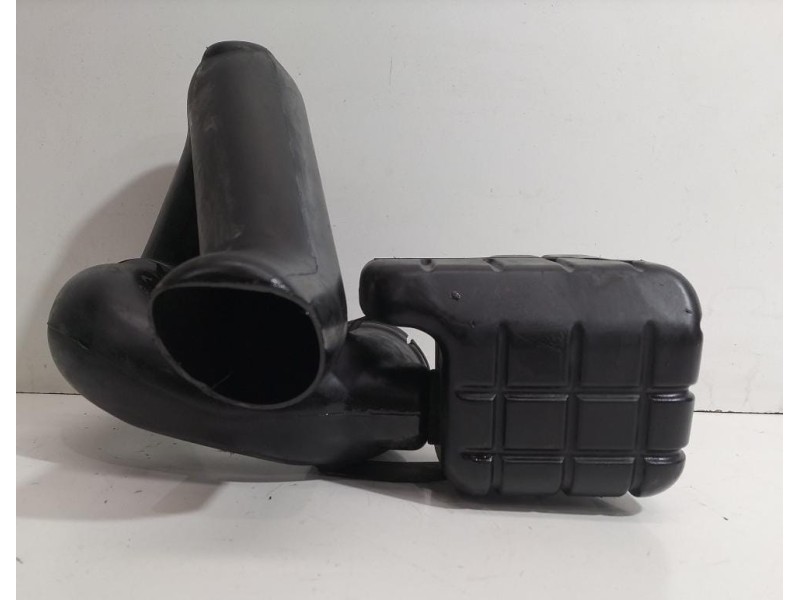 Recambio de tubo para mitsubishi l 200 (k6/7) 2500 td glx (4-ptas.) referencia OEM IAM MR355692 78657 