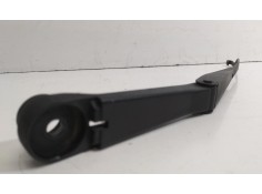 Recambio de brazo limpia delantero derecho para mitsubishi l 200 (k6/7) 2500 td glx (4-ptas.) referencia OEM IAM MR192110 78662  2