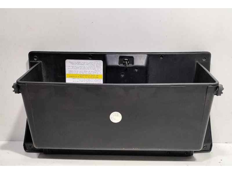 Recambio de guantera para hyundai h1 travel referencia OEM IAM 845104A000 83228 R