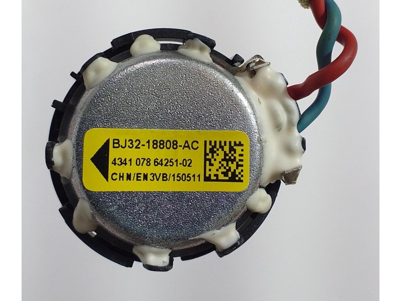 Recambio de sistema audio / radio cd para land rover range rover sport autobiography hybrid referencia OEM IAM BJ3218808AC 70417