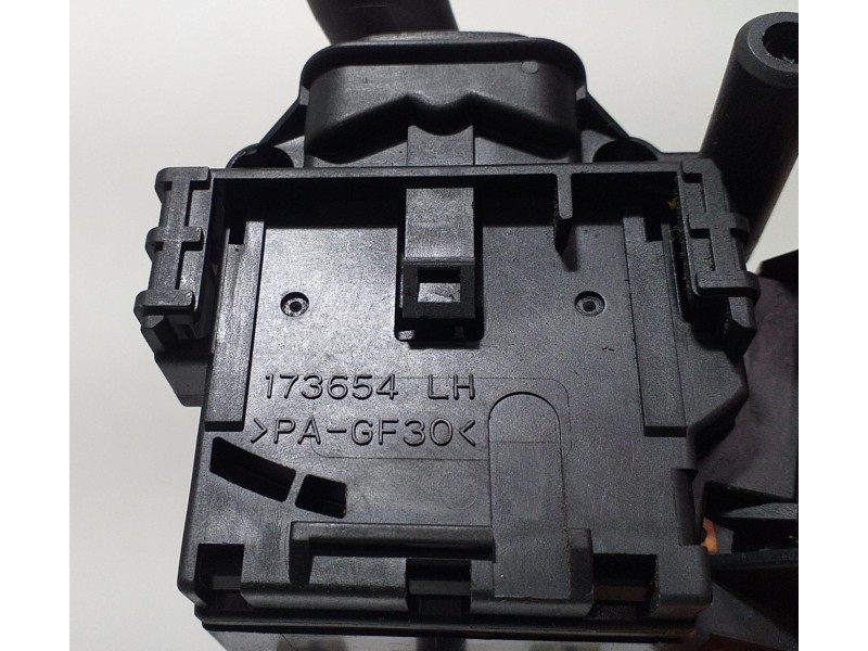 Recambio de mando limpia para toyota avensis berlina (t25) 2.2 d-4d executive berlina (5-ptas.) referencia OEM IAM 8465205170 61