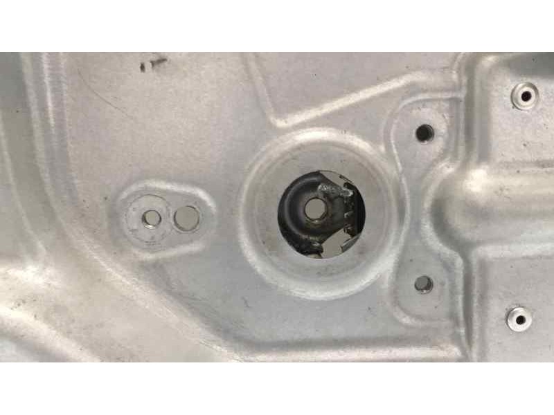 Recambio de elevalunas delantero derecho para ford focus berlina (cap) ambiente (d) referencia OEM IAM 4M51A045H16 44415  Recambio de elevalunas delantero derecho para ford focus berlina (cap) ambiente (d) referencia OEM IAM 4M51A045H16 44415