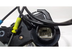 Recambio de cerradura puerta delantera derecha para toyota avensis berlina (t25) 2.2 d-4d executive berlina (5-ptas.) referencia 2