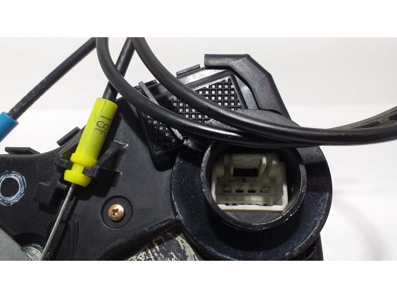 Recambio de cerradura puerta delantera derecha para toyota avensis berlina (t25) 2.2 d-4d executive berlina (5-ptas.) referencia