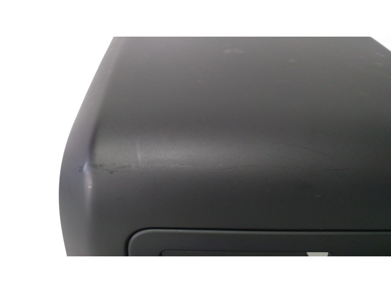 Recambio de molduras traseras para land rover range rover sport autobiography hybrid referencia OEM IAM DK6204569A 70420 R