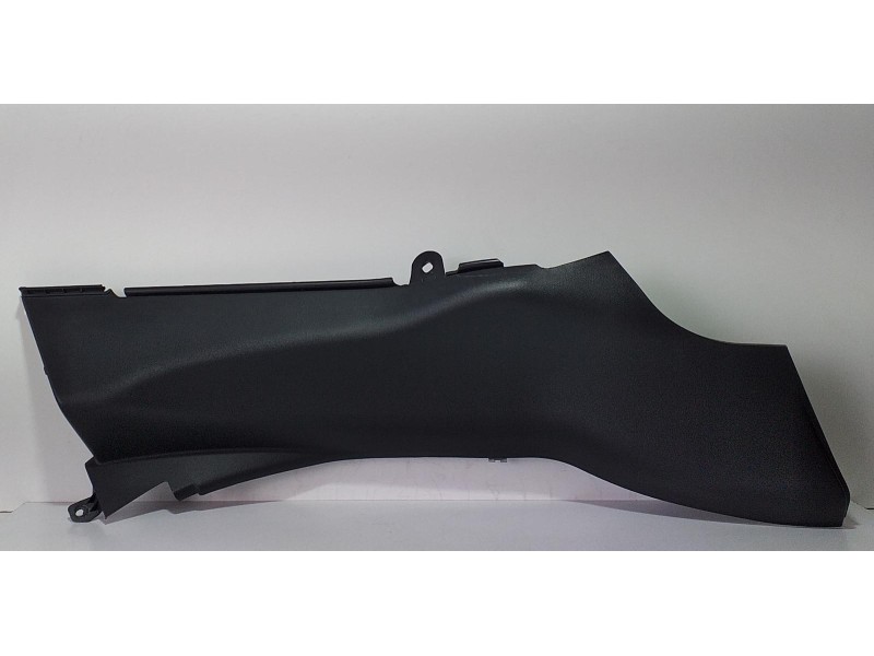 Recambio de molduras traseras para land rover range rover sport autobiography hybrid referencia OEM IAM DK6202650A 70421 R