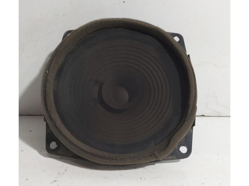 Recambio de sistema audio / radio cd para mitsubishi l 200 (k6/7) 2500 td glx (4-ptas.) referencia OEM IAM MR142014 78685 