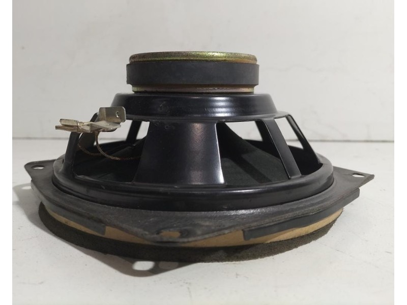 Recambio de sistema audio / radio cd para mitsubishi l 200 (k6/7) 2500 td glx (4-ptas.) referencia OEM IAM MR142014 78685 