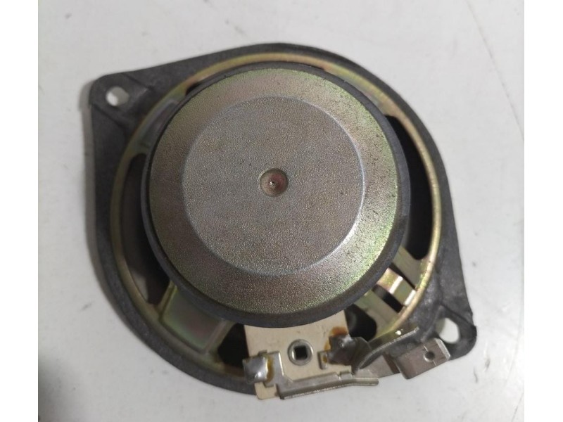 Recambio de sistema audio / radio cd para mitsubishi l 200 (k6/7) 2500 td glx (4-ptas.) referencia OEM IAM MR986474 78687 