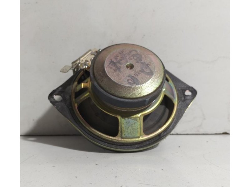 Recambio de sistema audio / radio cd para mitsubishi l 200 (k6/7) 2500 td glx (4-ptas.) referencia OEM IAM MR986474 78687 