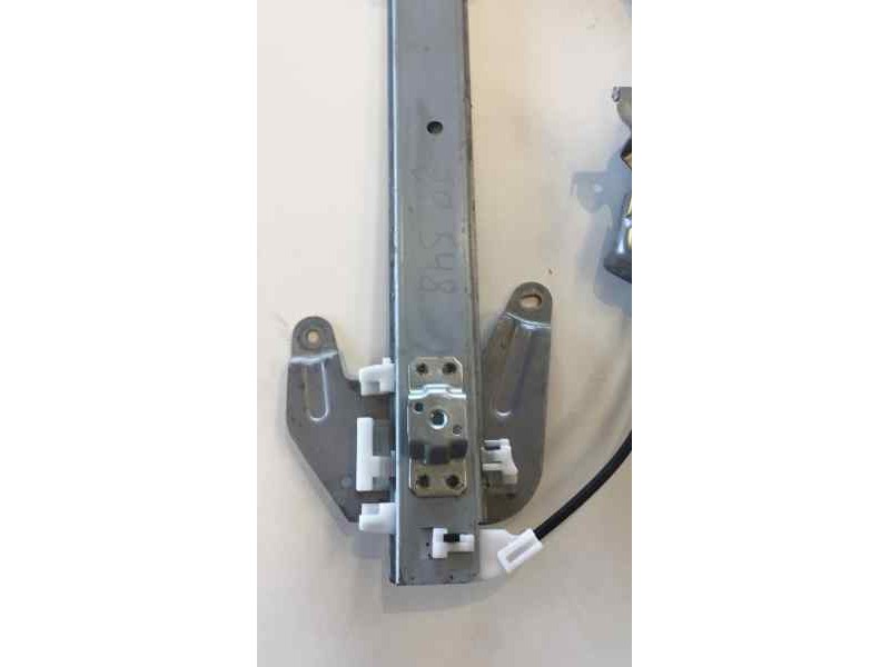 Recambio de elevalunas trasero izquierdo para nissan x-trail (t31) xe referencia OEM IAM 82731JG00A 44682  Recambio de elevalunas trasero izquierdo para nissan x-trail (t31) xe referencia OEM IAM 82731JG00A 44682