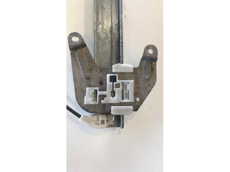 Recambio de elevalunas trasero izquierdo para nissan x-trail (t31) xe referencia OEM IAM 82731JG00A 44682  Recambio de elevalunas trasero izquierdo para nissan x-trail (t31) xe referencia OEM IAM 82731JG00A 44682