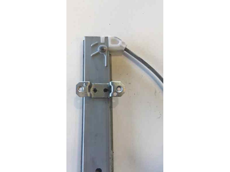 Recambio de elevalunas trasero izquierdo para nissan x-trail (t31) xe referencia OEM IAM 82731JG00A 44682  Recambio de elevalunas trasero izquierdo para nissan x-trail (t31) xe referencia OEM IAM 82731JG00A 44682